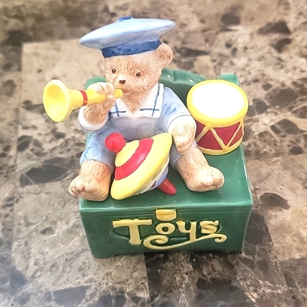 'Toys' San francisco Music Box Company  1993 Vintage Toys